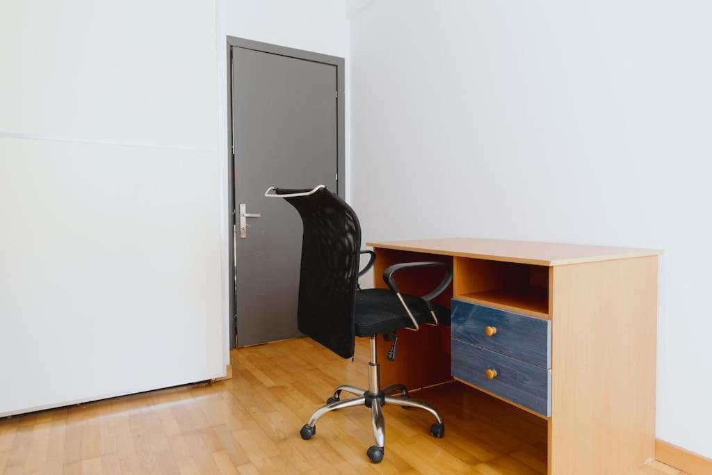 Cosy & Spacious Central Apartment Komotini Zewnętrze zdjęcie