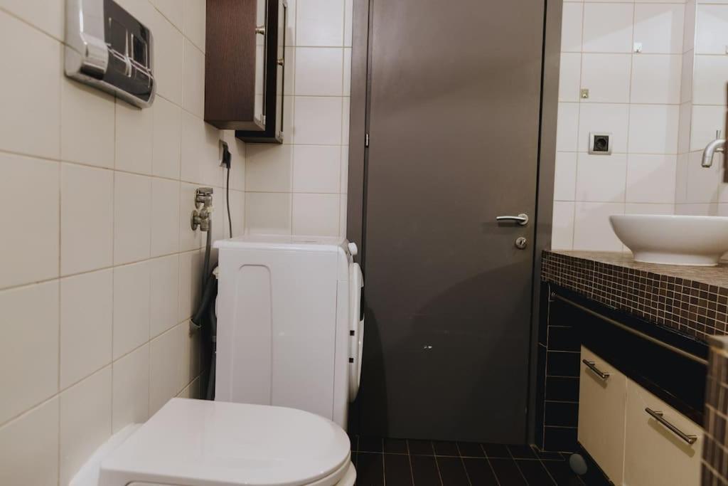 Cosy & Spacious Central Apartment Komotini Zewnętrze zdjęcie