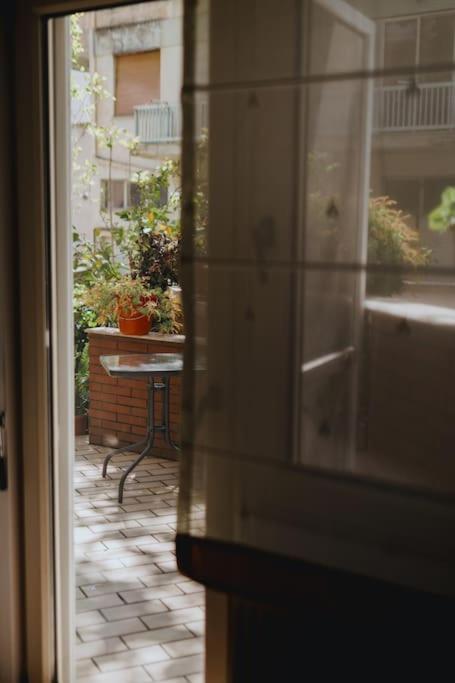 Cosy & Spacious Central Apartment Komotini Zewnętrze zdjęcie