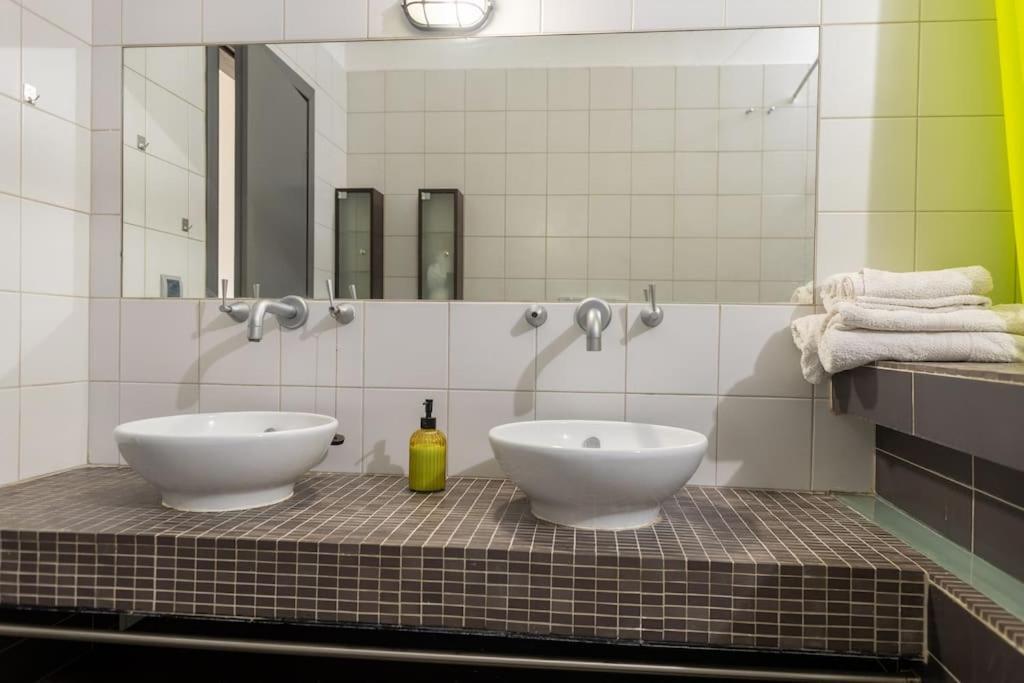 Cosy & Spacious Central Apartment Komotini Zewnętrze zdjęcie