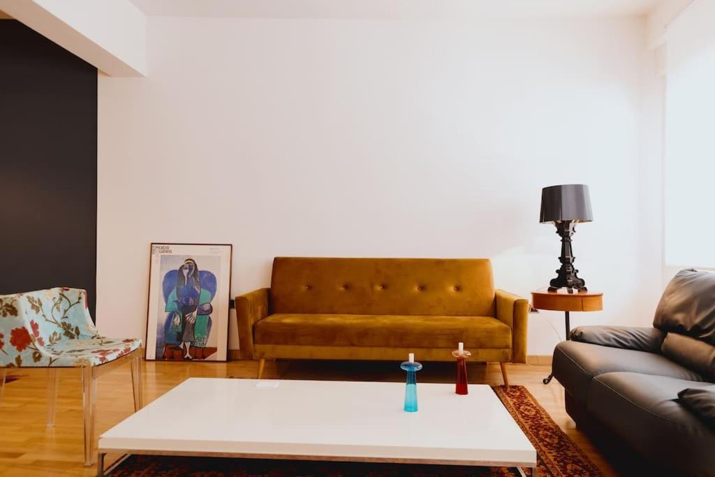 Cosy & Spacious Central Apartment Komotini Zewnętrze zdjęcie